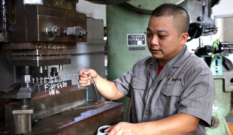 25T沃得精機